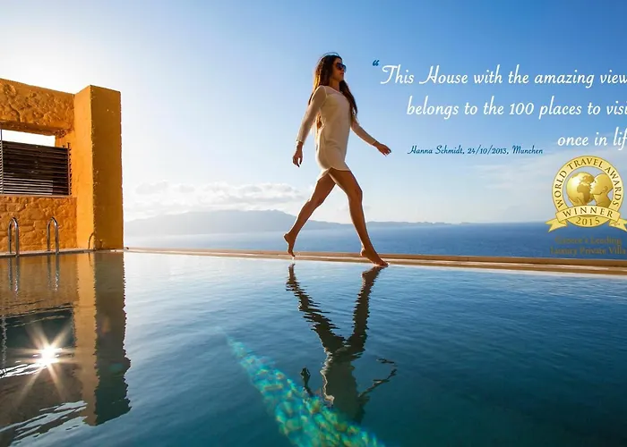 Beachfront Ravdoucha Epavlis Eleni - Pool, Hot Tub, Gym, Sauna, Private Parking, Wifi Villa *