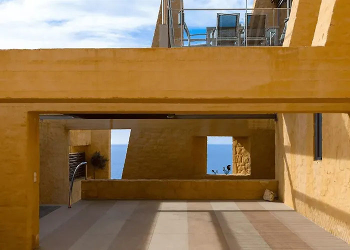 Beachfront Ravdoucha Epavlis Eleni - Pool, Hot Tub, Gym, Sauna, Private Parking, Wifi Villa Chania (Crete)