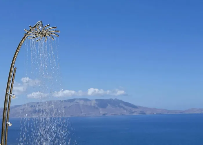 Beachfront Ravdoucha Epavlis Eleni - Pool, Hot Tub, Gym, Sauna, Private Parking, Wifi Chania (Crete)