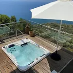 Villa Beachfront Ravdoucha Epavlis Eleni - Pool, Hot Tub, Gym, Sauna, Private Parking, Wifi Chania (Crete)