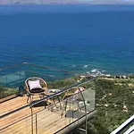 Beachfront Ravdoucha Epavlis Eleni - Pool, Hot Tub, Gym, Sauna, Private Parking, Wifi Villa Chania (Crete)