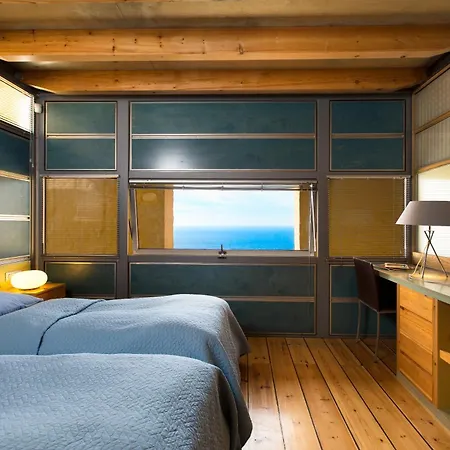 Beachfront Ravdoucha Epavlis Eleni - Pool, Hot Tub, Gym, Sauna, Private Parking, Wifi Hriszí Aktí Haniá