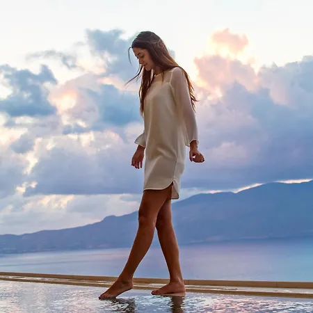 Beachfront Ravdoucha Epavlis Eleni - Pool, Hot Tub, Gym, Sauna, Private Parking, Wifi * Chania (Crete)