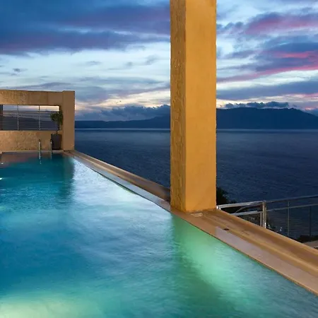 Beachfront Ravdoucha Epavlis Eleni - Pool, Hot Tub, Gym, Sauna, Private Parking, Wifi Villa Chania (Crete)