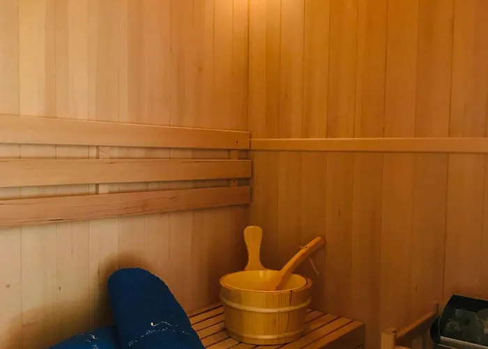 Beachfront Ravdoucha Epavlis Eleni - Pool, Hot Tub, Gym, Sauna, Private Parking, Wifi *