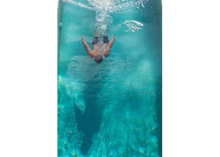 Beachfront Ravdoucha Epavlis Eleni - Pool, Hot Tub, Gym, Sauna, Private Parking, Wifi * Χανιά